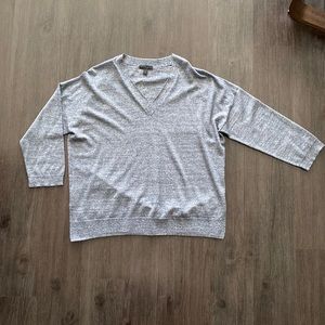 J.Crew oversized split side hem v-neck lightweight wool/linen sweater LIKE NEW